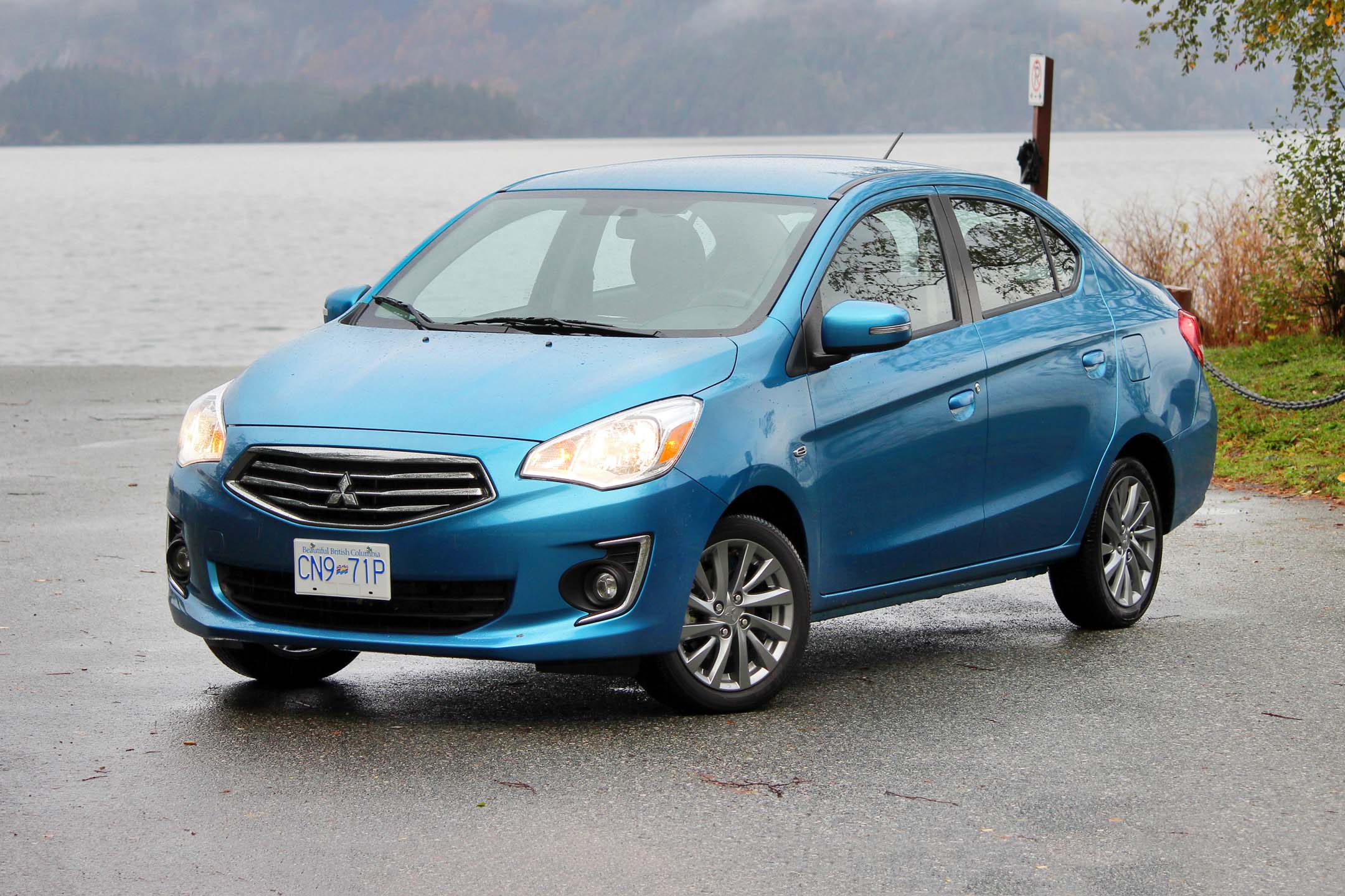 2017-mitsubishi-mirage-g4-sel-