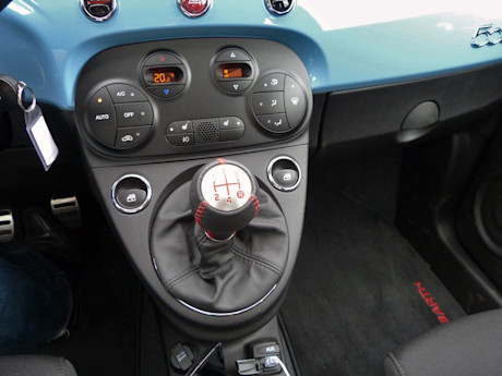 Editorial 2016 fiat 500 abarth jb 15