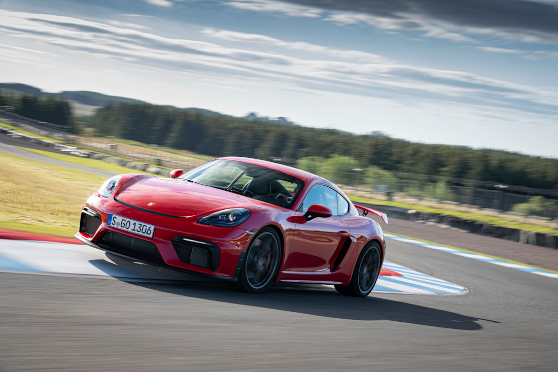 AS24  -Porsche Cayman GT4 (5).jpg