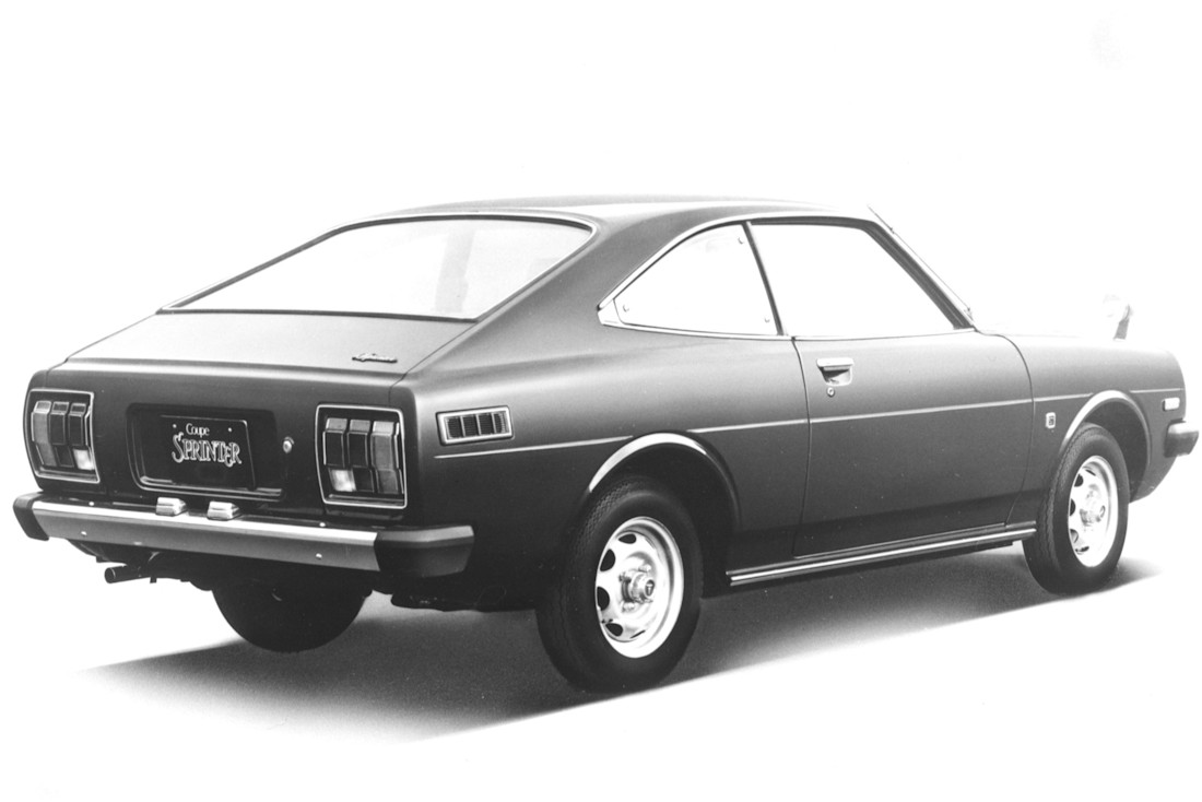 toyota-sprinter-back