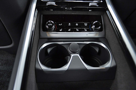 Editorial 2019 bmw 740le 37 mb