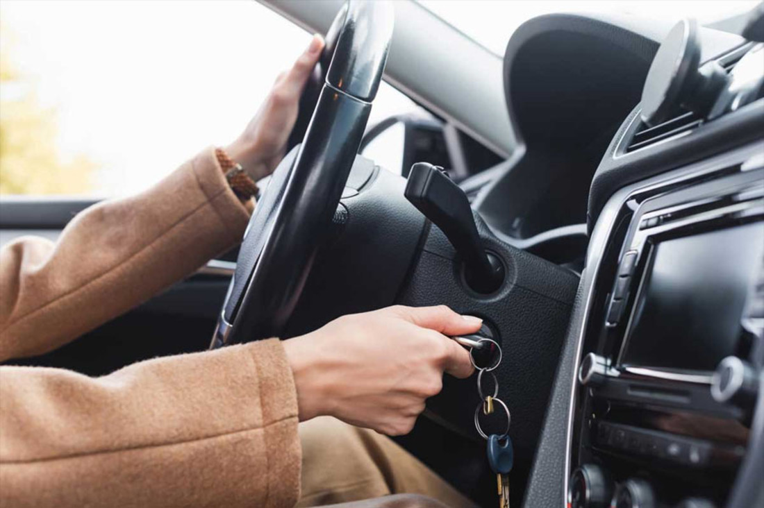 Cómo arrancar el coche en frío