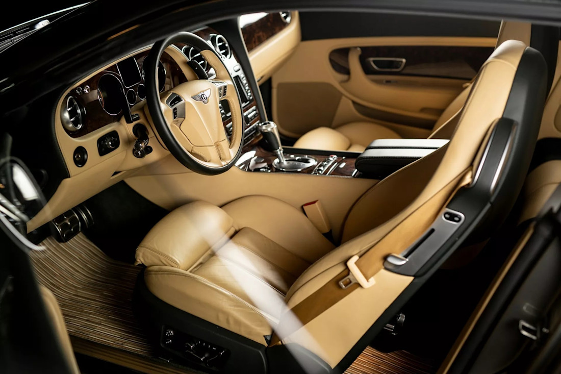 Bentley-Continental-Flying-Star-Touring-Superleggera (8).jpg