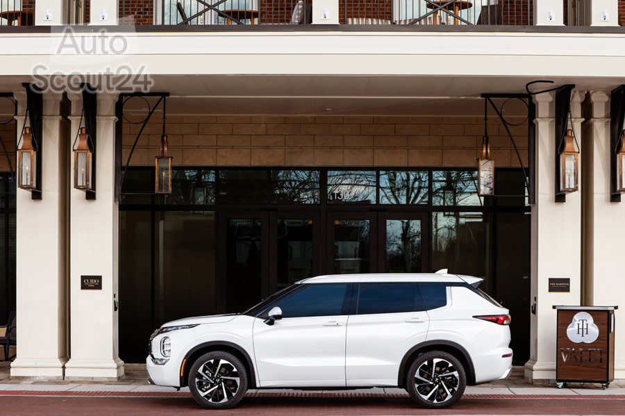 Mitsubishi-Outlander-2022-1280-10.jpg