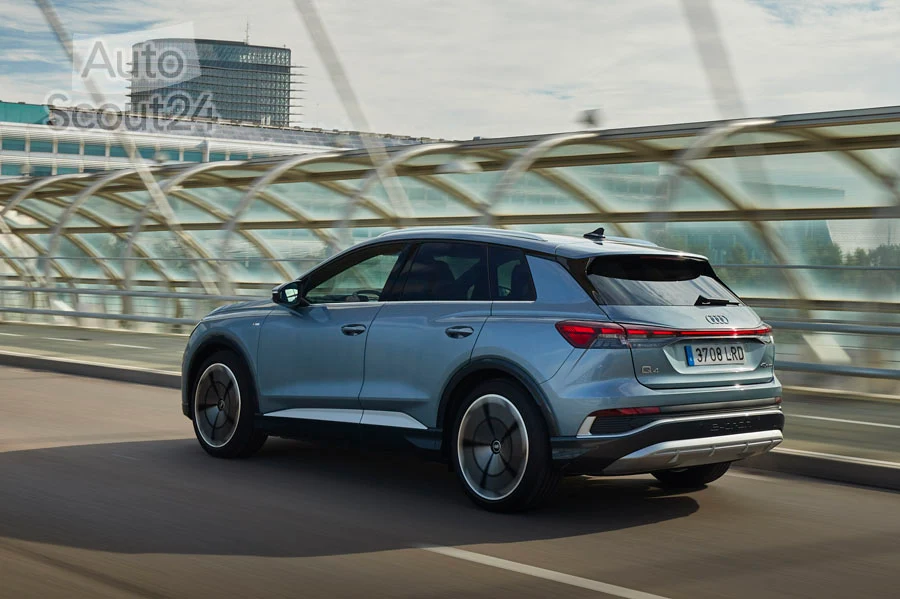 Audi Q4 Etron-25