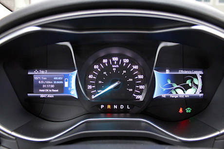 Editorial 2017 ford fusion energi platinum 10 pb