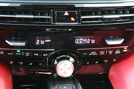 Editorial 2025 acura mdx type s td jm 241127 35
