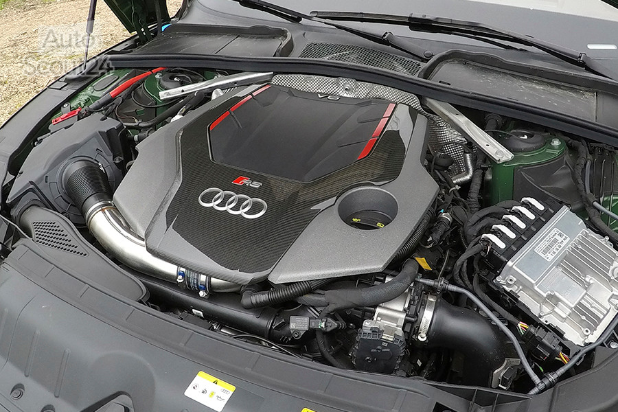 imagen audi rs5 sportback motor.JPG