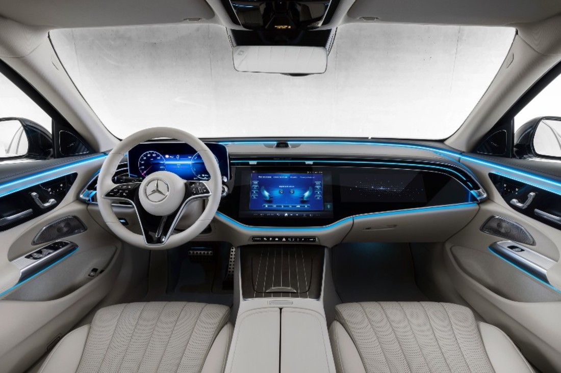 mercedes-clase-e-2024.interior.jpg