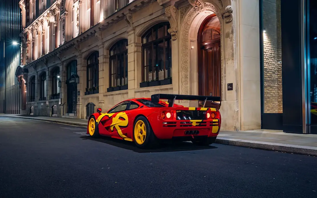 McLaren-F1-GTR-pink-floyd (1).jpg