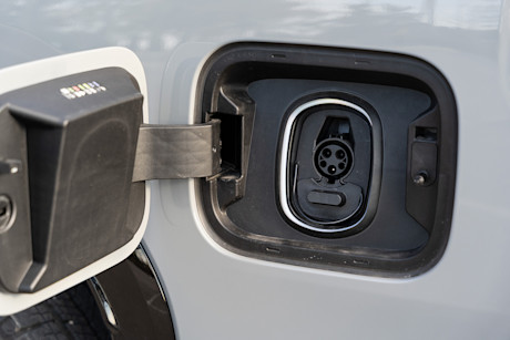 2025 GMC Sierra EV Review Image