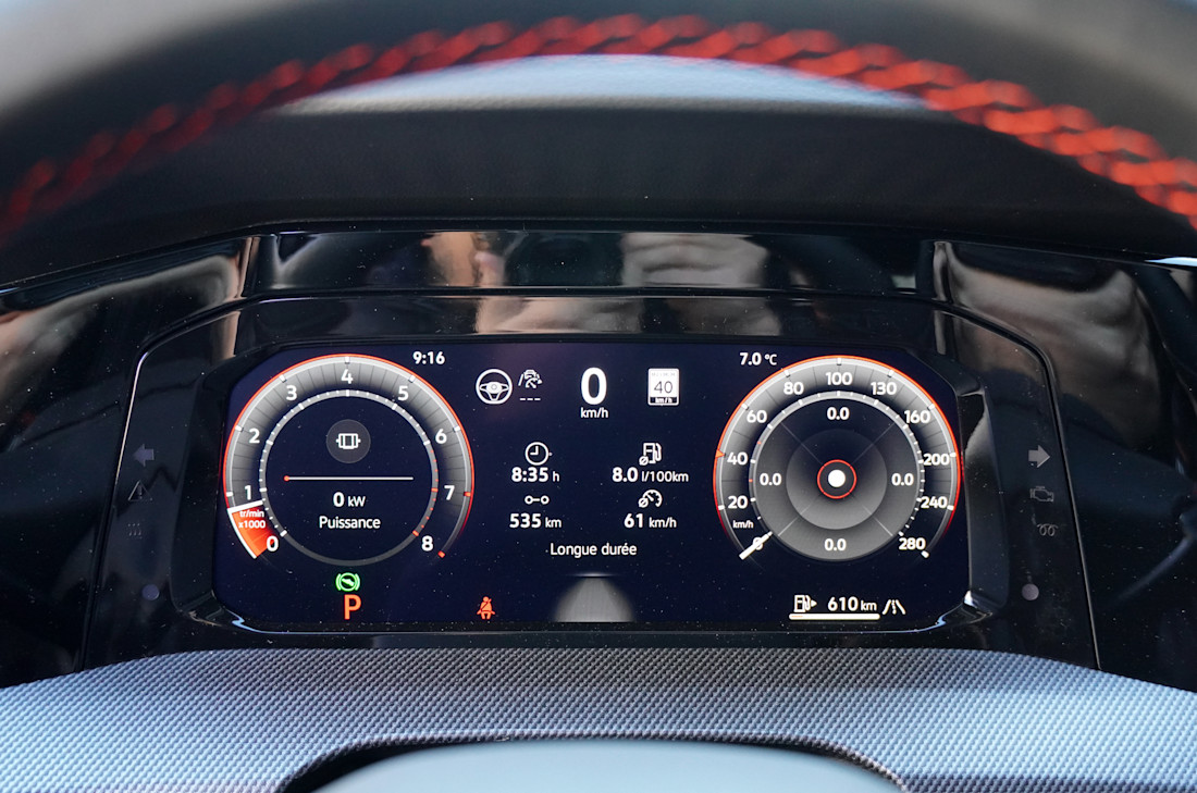 Volkswagen Golf GTI 2026 (32).jpg
