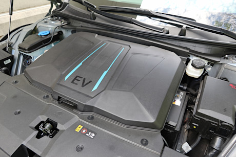 2025 Hyundai Ioniq 5 Review Image