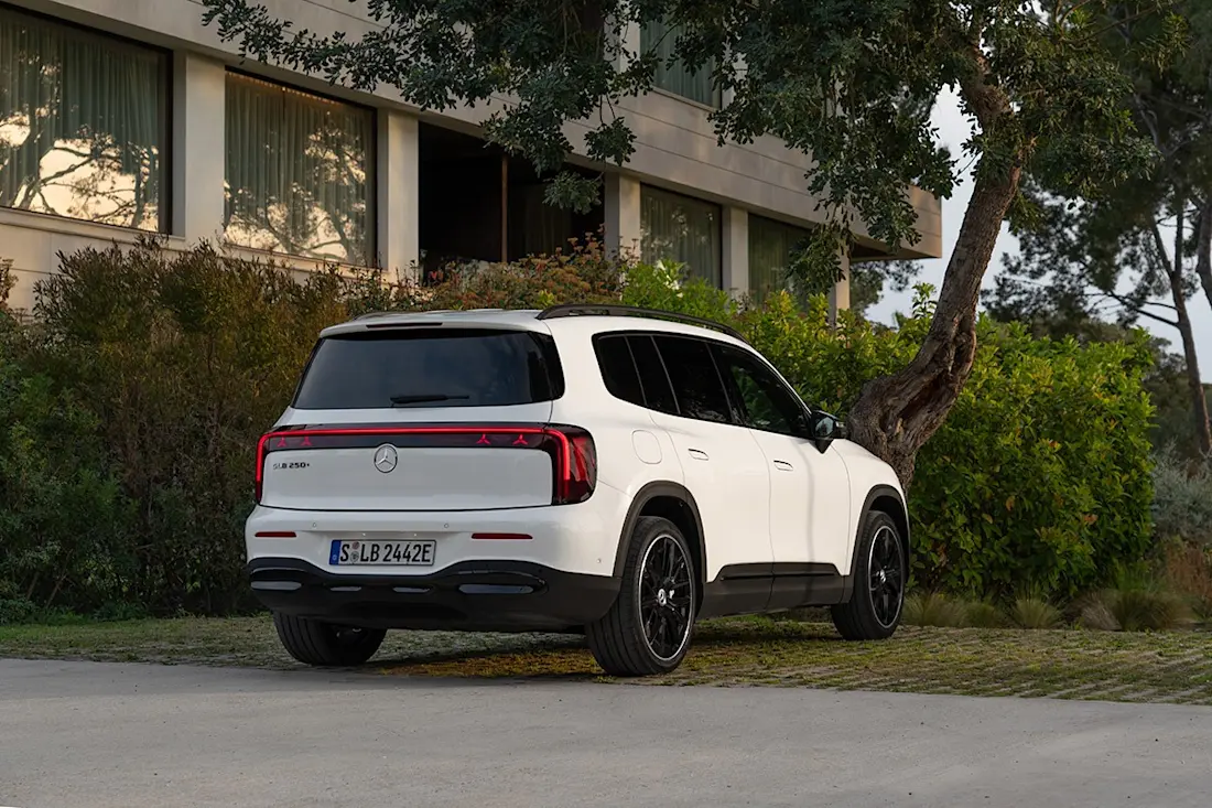 BEBE20260423 Mercedes GLB 02