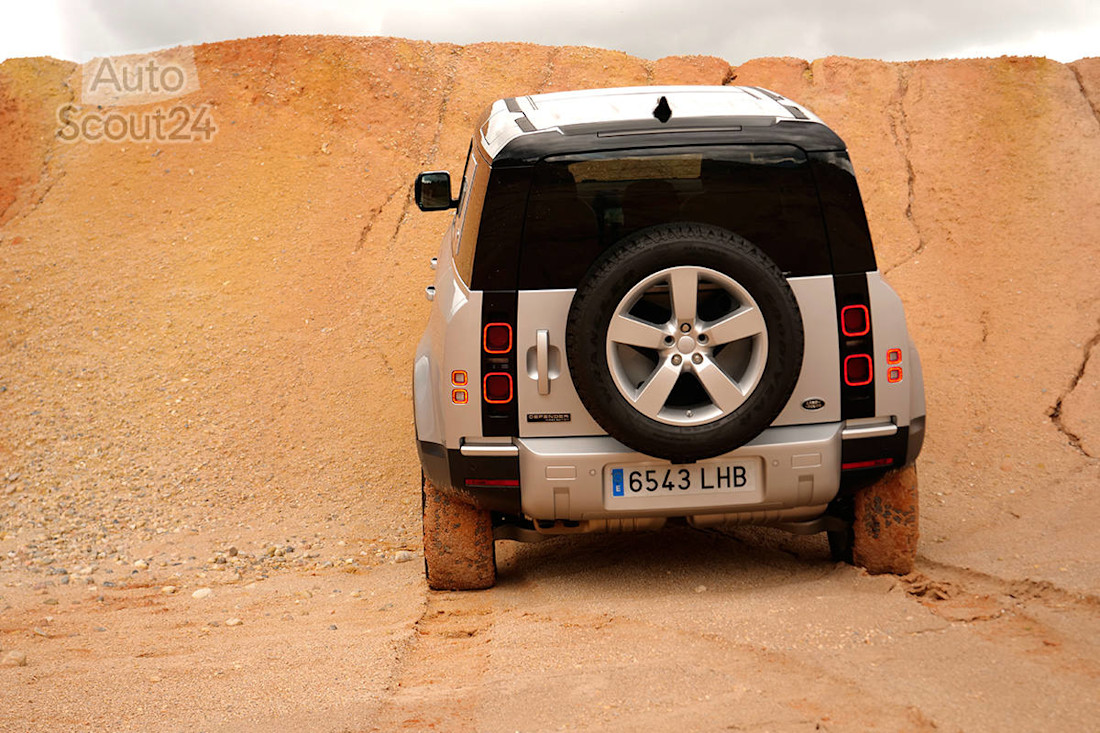 Prueba Land Rover Defender 110 SD4 2020 Ruben Fidalgo (12).jpg