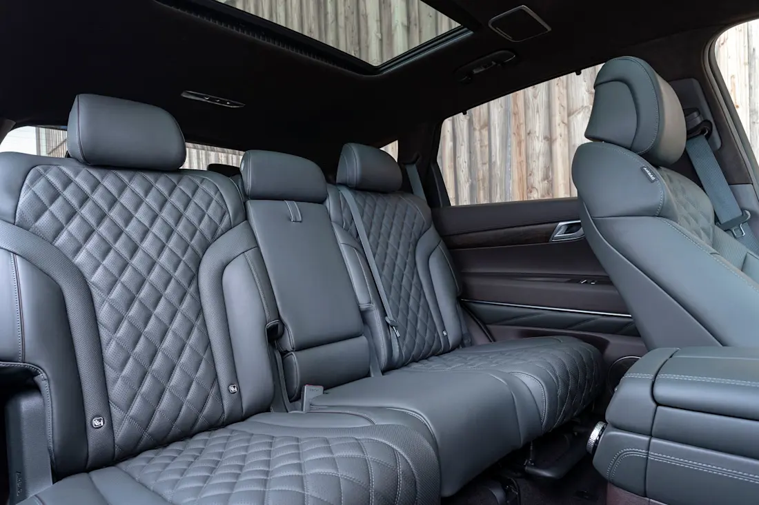 Genesis-GV80-Backseats Genesis-GV80-Backseats