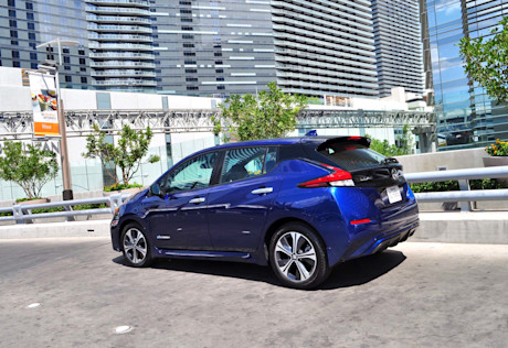Editorial 2018 nissan leaf 13 mb