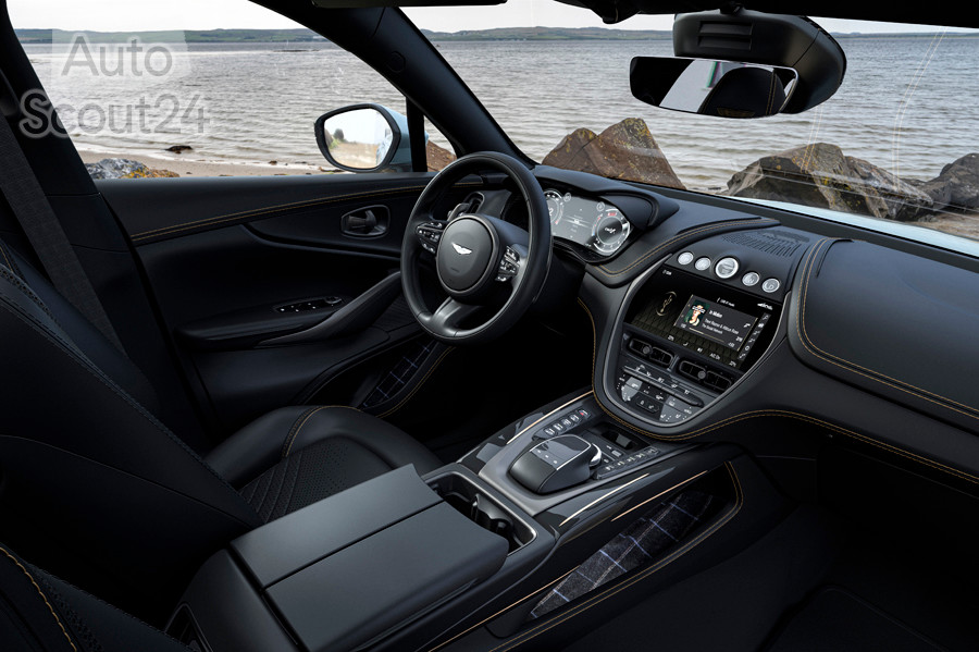 Q by Aston Martin DBX Bowmore Edition_5.jpg