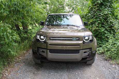 Land Rover Defender 90 P400 X-Dynamic 2021 : essai routier Image