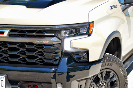 Chevrolet Silverado ZR2 2022 : essai routier Image