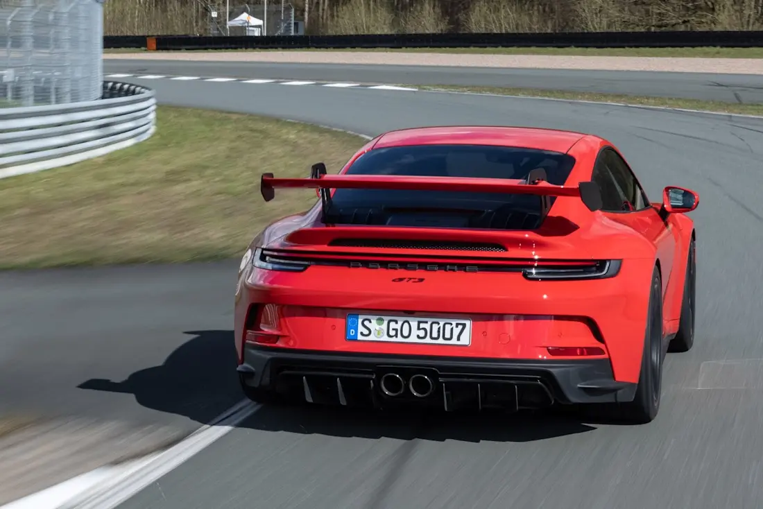 Porsche-911-992-GT3-RearTrack Porsche-911-992-GT3-RearTrack