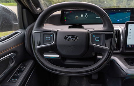 2025 Ford Expedition Tremor Review Image