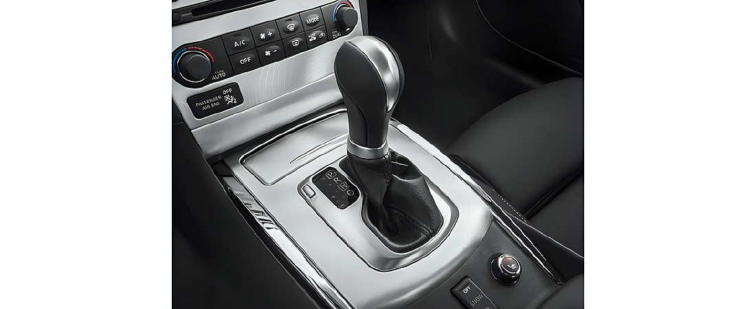 Infiniti Q60 2015 10