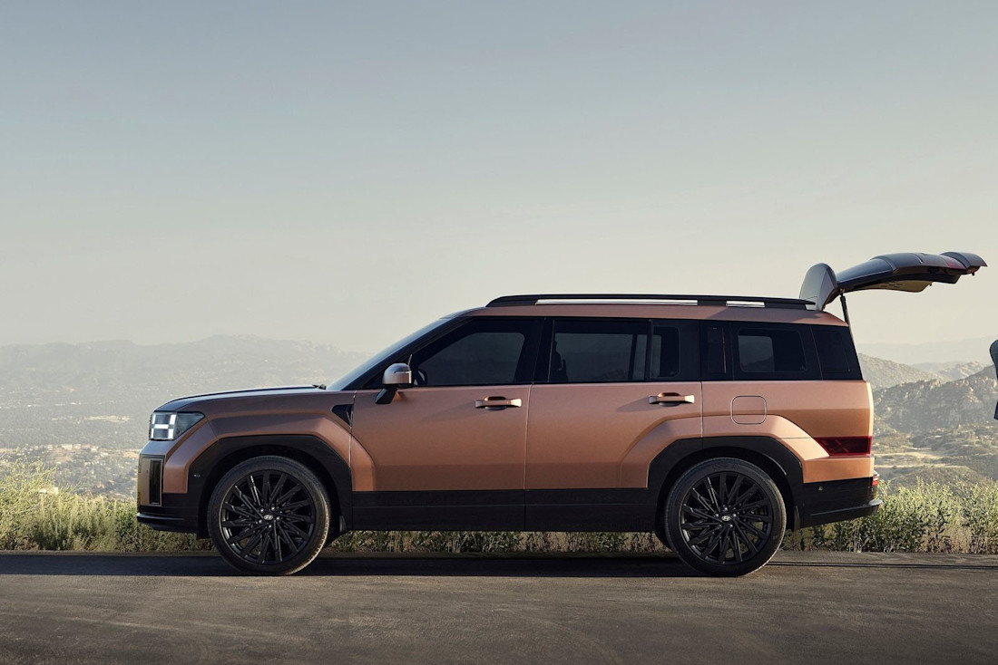 Hyundai-Santa-Fe-2024-Klappe
