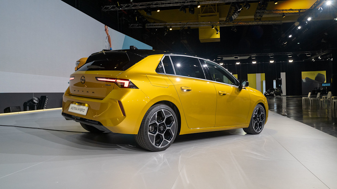 2021 Opel Astra-0076.jpg