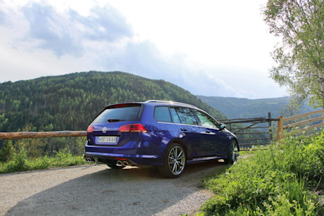 Editorial 2016 volkswagen golf r variant jy 17