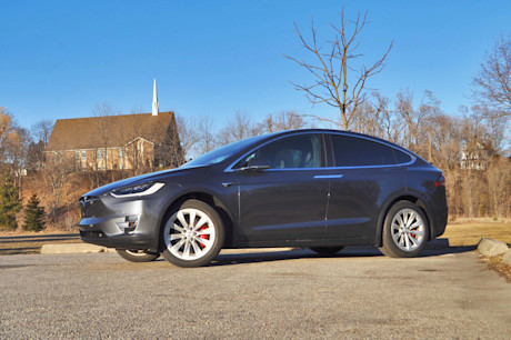 Editorial 2018 tesla model x p100d 04 mb