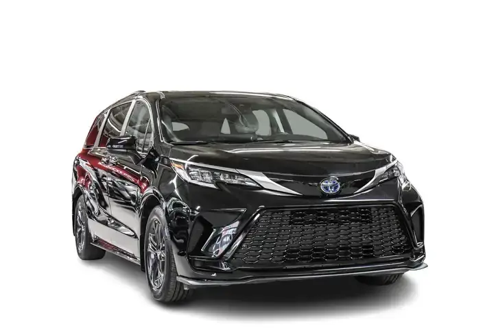 Best AWD Minivans in Canada for 2026: Space, Winter Traction and Value