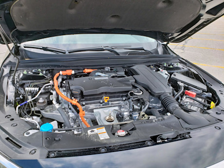 Editorial 2021 honda accord hybrid touring 10 sw