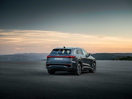 Editorial 2025 audi q5 edit 10
