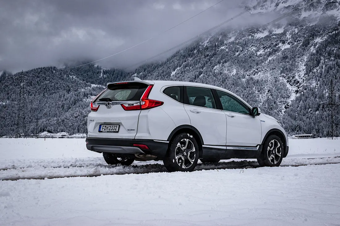 Honda-CR-V-Hybrid-Rear-Side