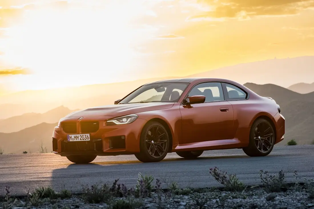 BMW-M2-2023-Front-Side BMW-M2-2023-Front-Side
