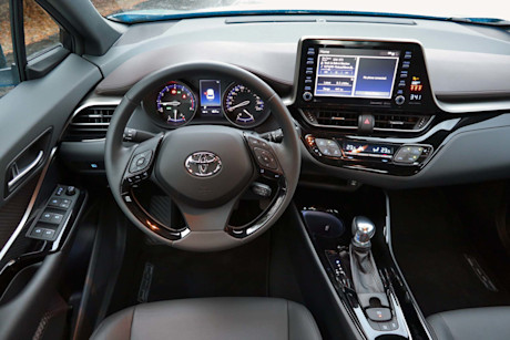 Editorial 2019 toyota c hr limited 18 jm