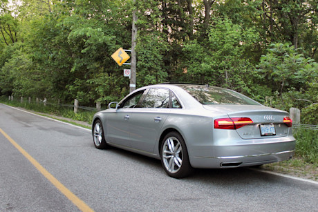 Editorial 2015 audi a8l tdi pb 03