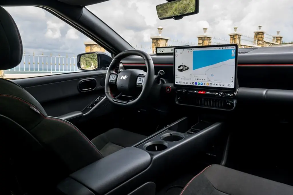 hyundai-ioniq-3-3