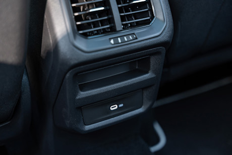 Editorial 2025 volkswagen taos fd jw 241213 6
