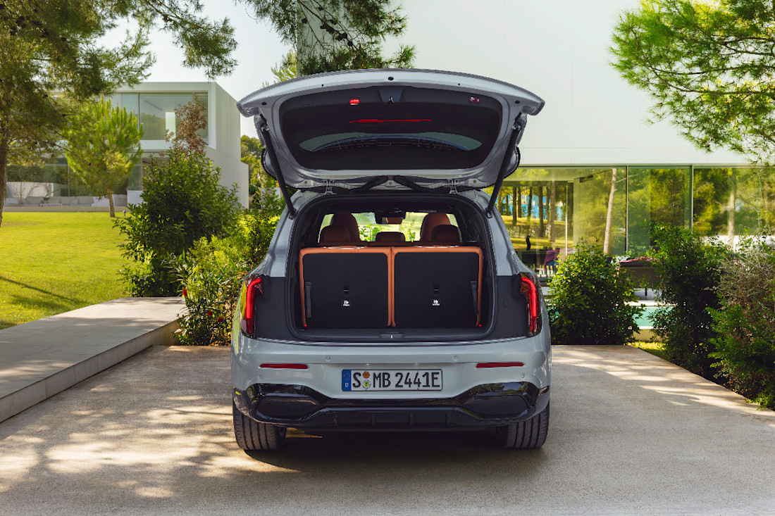 Mercedes-GLB-2026-maletero (1).jpg