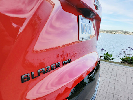 Editorial 2019 chevrolet blazer 17 sw