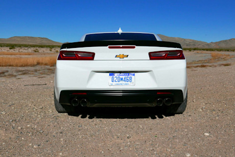 Editorial 2017 chevrolet camaro 1le 07 bh