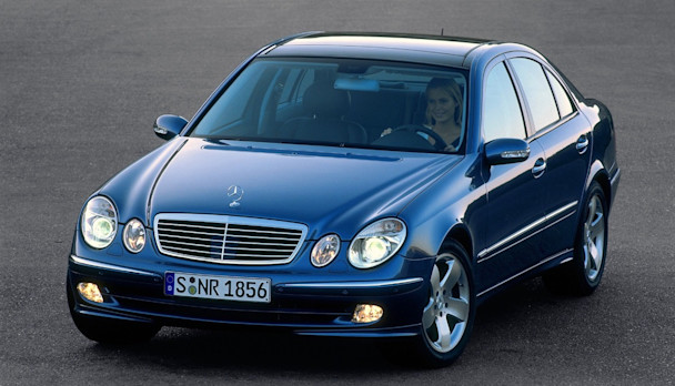 Mercedes E 220