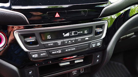 Editorial 2019 honda passport touring 24 jp