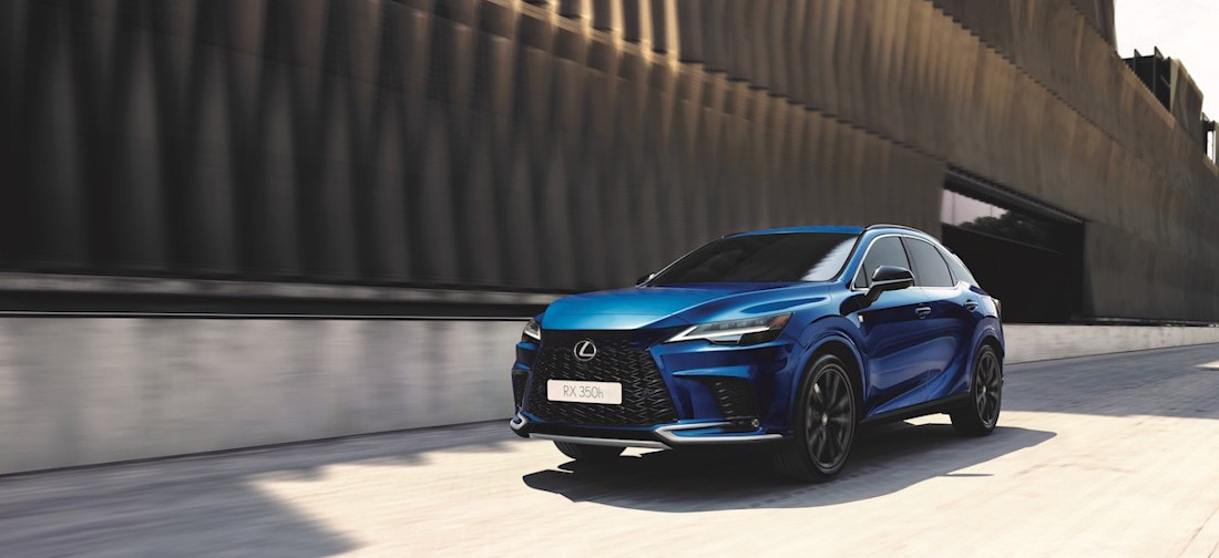 Lexus dresse son RX en luxueuse veste « F Sport Design »