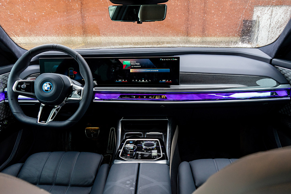 2026 BMW i7 - TD - KD - 260303 - 23.jpg