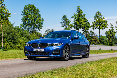 BMW-320d-Touring-2020-Hero2
