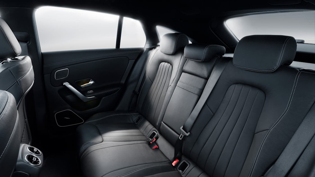 Mercedes-Benz CLA Shootingbrak backseats