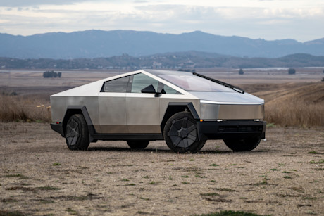 6 EVs With the Highest Towing Capacity Body Image